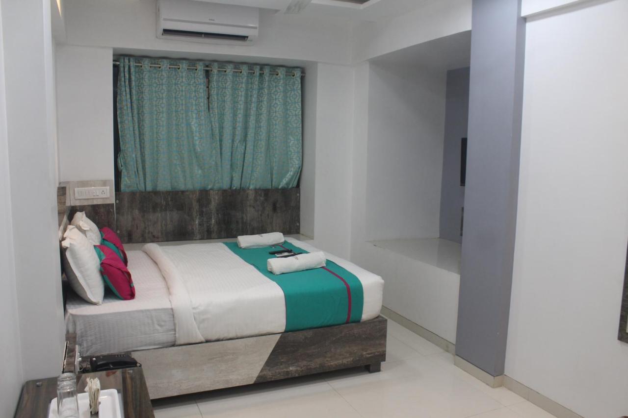 Hotel Park Inn Andheri West Bombay Exterior foto